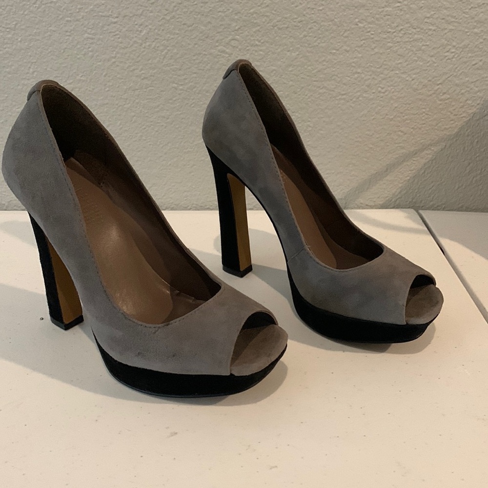 MRKT Heels